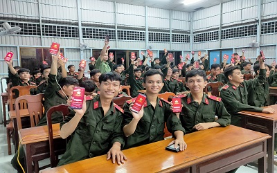 Đoàn Thanh niên Công an tỉnh tổ chức hoạt động đầu khóa cho chiến sỹ nghĩa vụ mới nhập ngũ