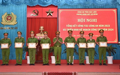 Cảnh sát cơ động Bạc Liêu - Điểm tựa vững chắc của Nhân dân xứ biển 
